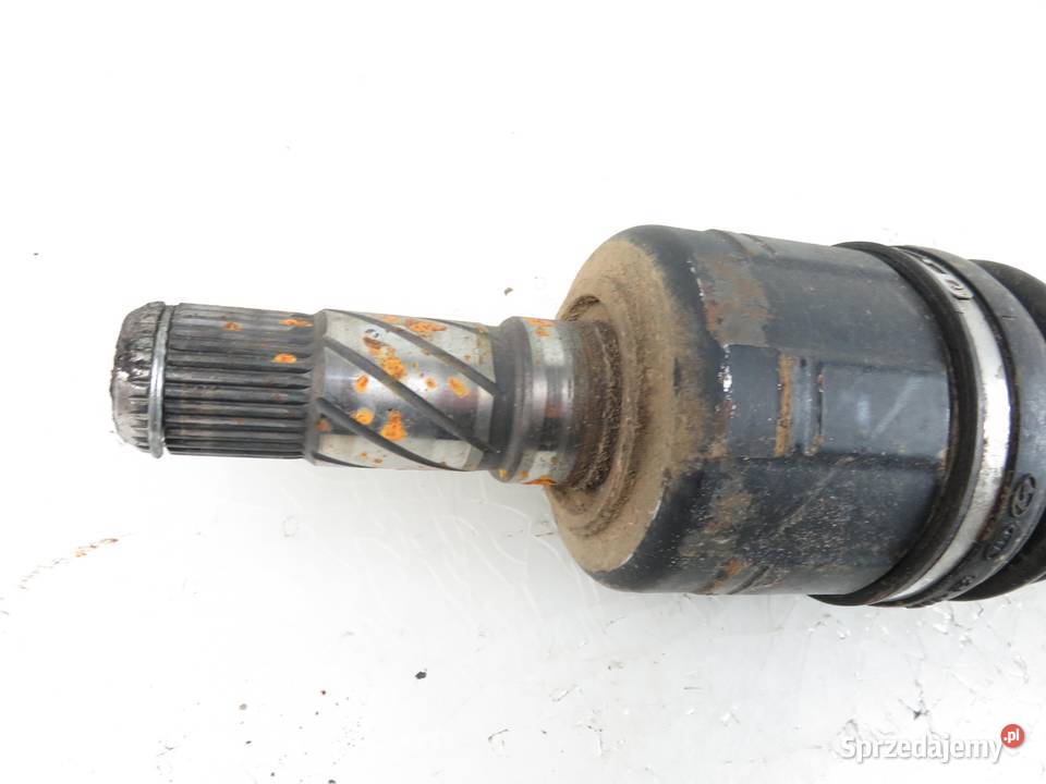 PÓŁOŚ LEWA PRZEDNIA KIA SORENTO I 35 B