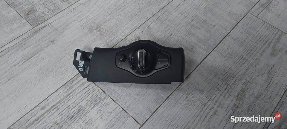 Przełącznik włącznik świateł AUDI A4 B8 A5 Q5 Panele sterowania, przełączniki