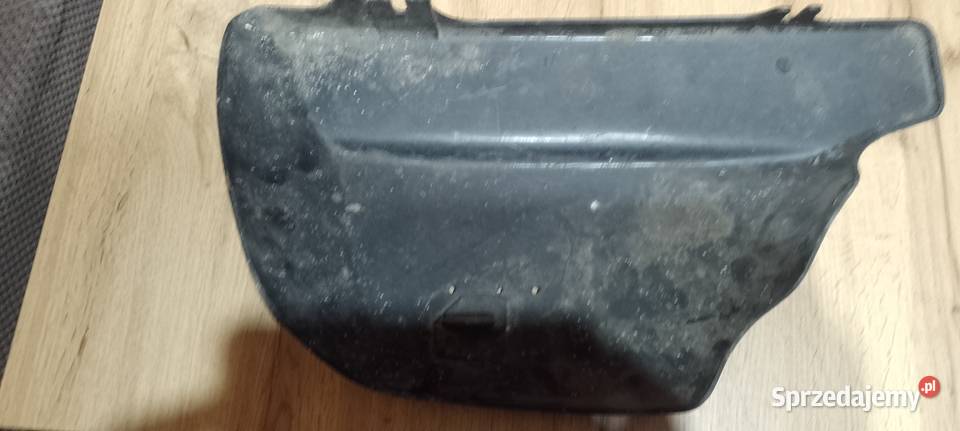 wsk 125175 boczek plastikowy prawy Ostrów Wielkopolski