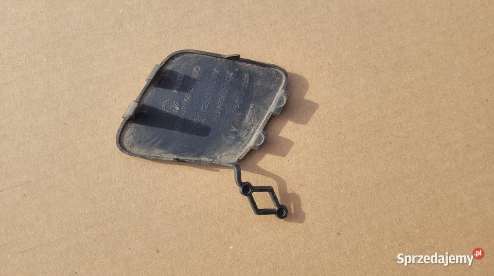 PEUGEOT 308 II LIFT 1721 ZAŚLEPKA HAKA ZDERZAKA