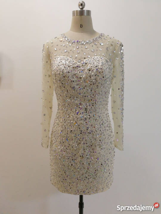 Sukienka na sylwestra sukienka z kryształkami