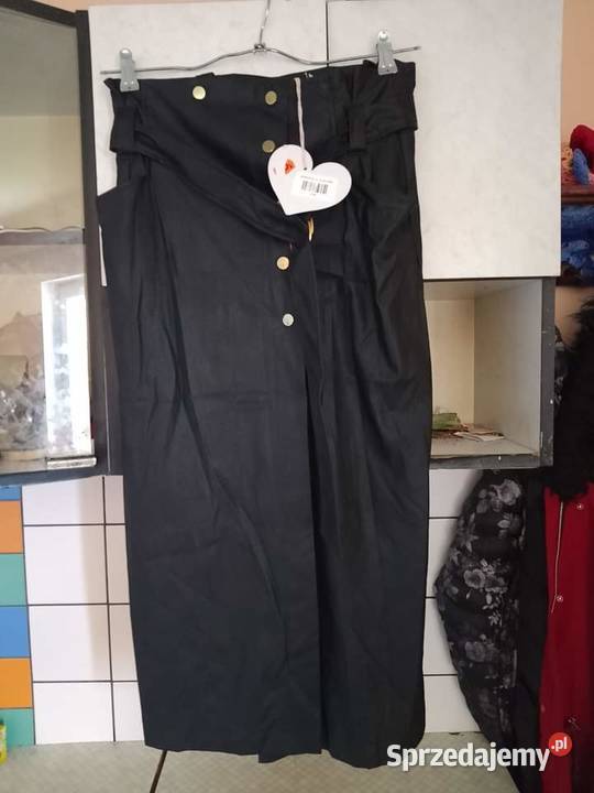 Piękna spódnica z paskiem Rozmiar 40(L) Horodło