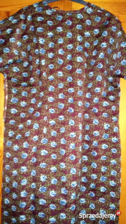 Bordowa sukienka w niebieskie kwiatki z krótkim Łódź