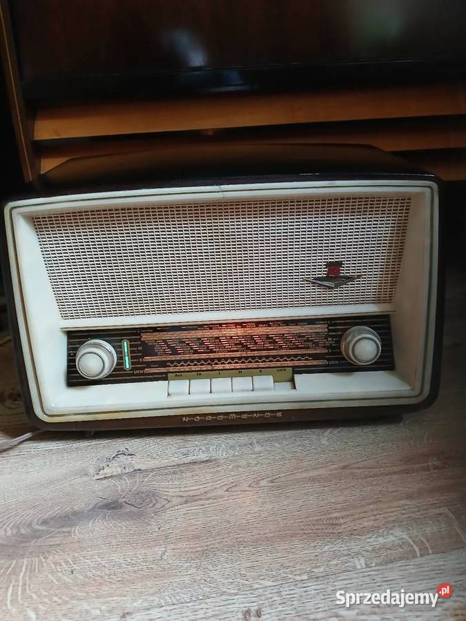 Radio lampowe firmy Normende