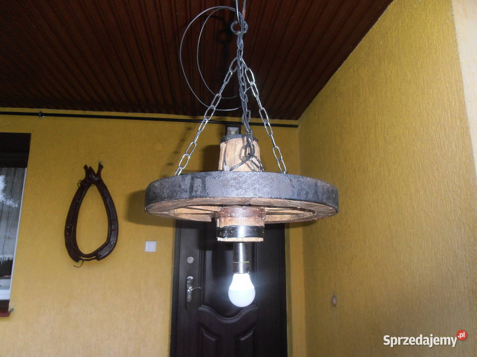 Żyrandol koło drewniane Antyki