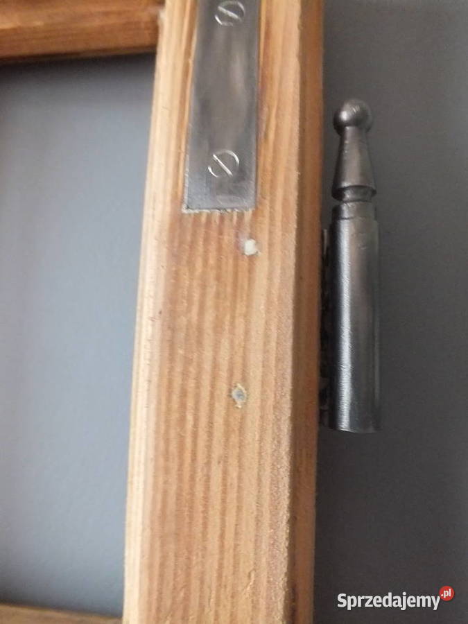 Stare okna drewnianeokoło 192030 piękne