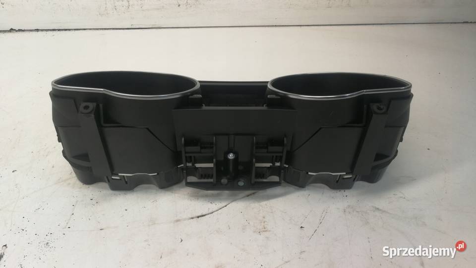 LICZNIK ZEGARY AUDI A5 8T 27 30 TDI 8T0920930P osobowe sprzedam