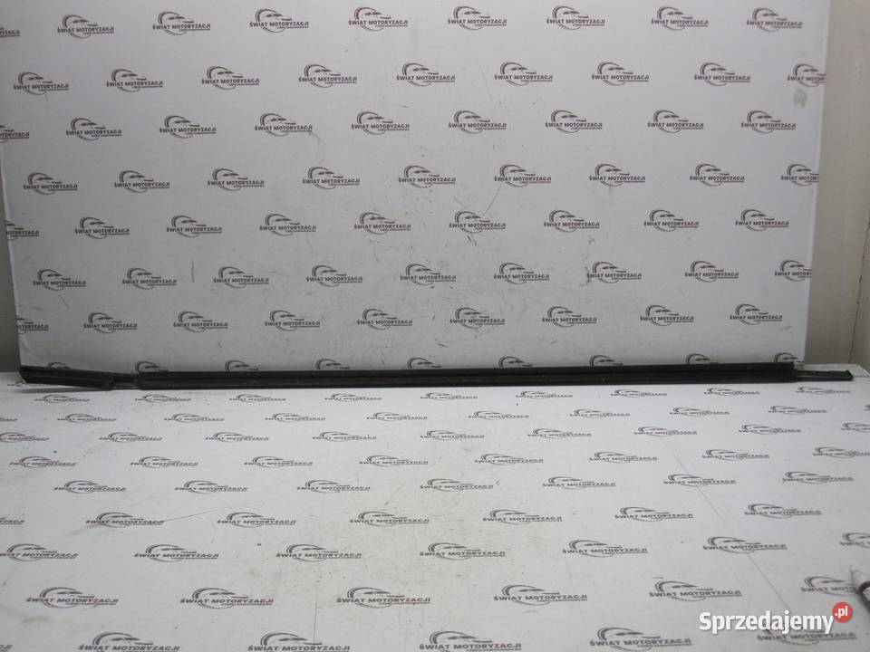 HONDA CIVIC VIII 06r listwa zgarniająca lewa Listwy