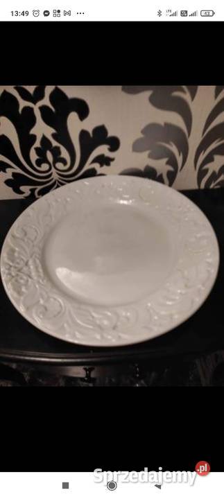 Porcelana Bogucice z lat 50tych
Szlachetna biała Porcelana i szkło łódzkie Pabianice sprzedam