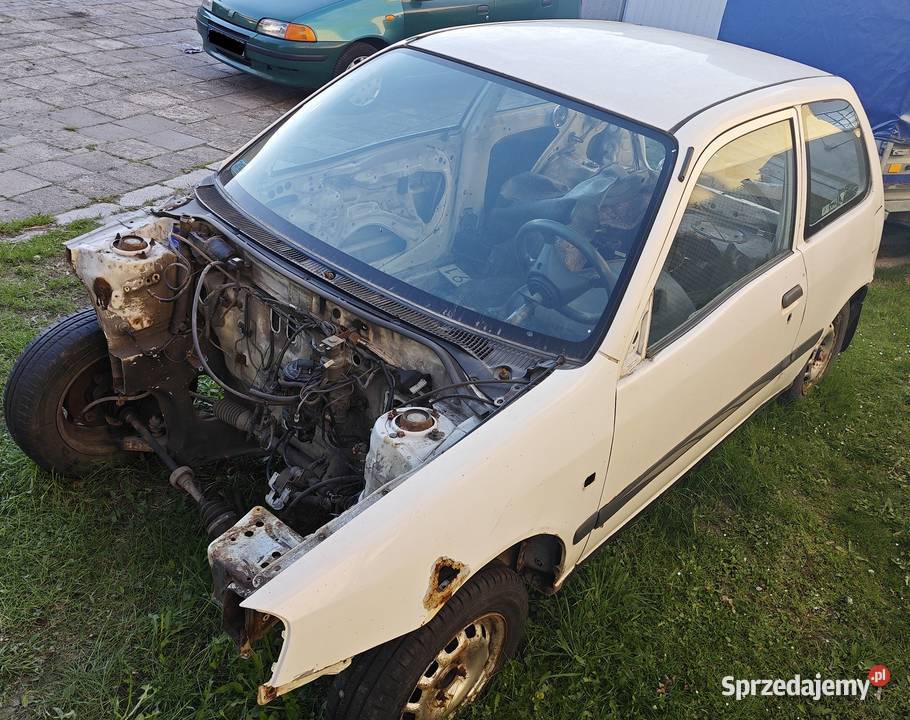 Toyota Starlet EP91 blacharka biała