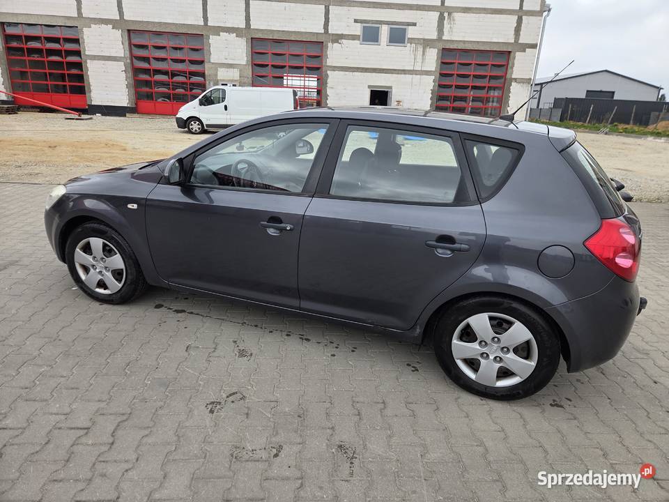 Kia Ceed 16 126 BenzynaLPG 2009 klimatyzacja Oleśnica