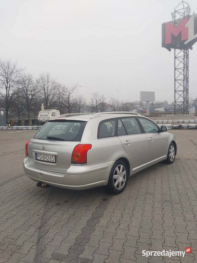 Toyota Avensis 18 benzynaidealny Warszawa sprzedam