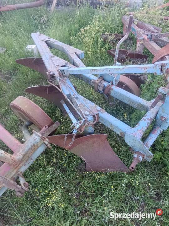 Sprzedam pług PHX 31 z hydraulicznym ramieniem Wągrowiec