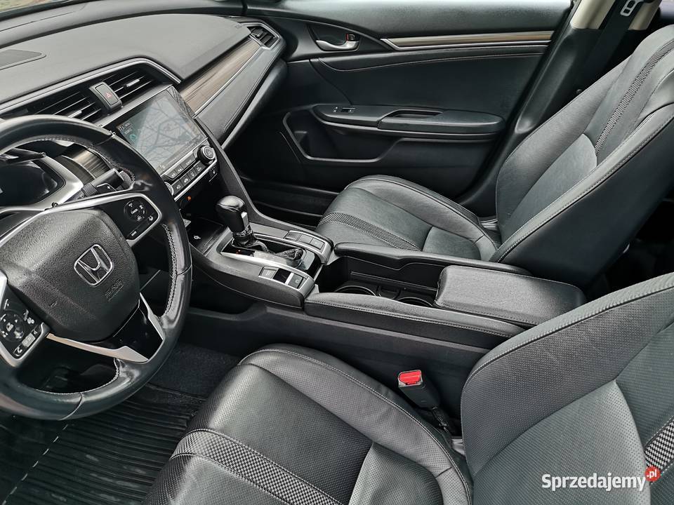 Honda Civic X Touring 15 VTEC podkarpackie