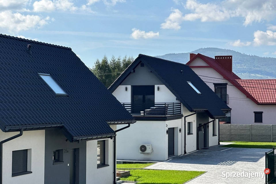 Nowy dom 132 m widok na Skrzyczne garaż 131.81m2 Sprzedaż Łodygowice