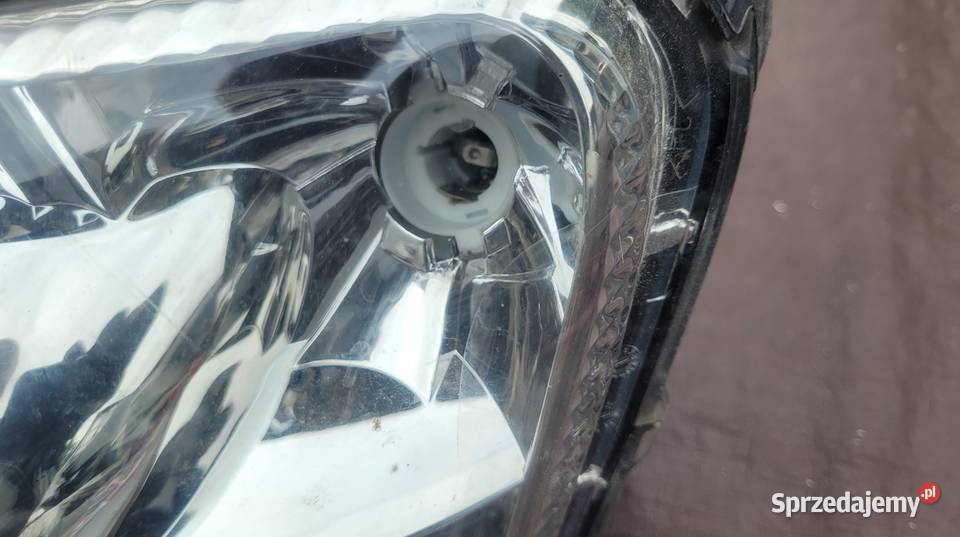 FIAT PANDA LEWY REFLEKTOR LAMPA LEWA PRZOD 652 Ruda Śląska