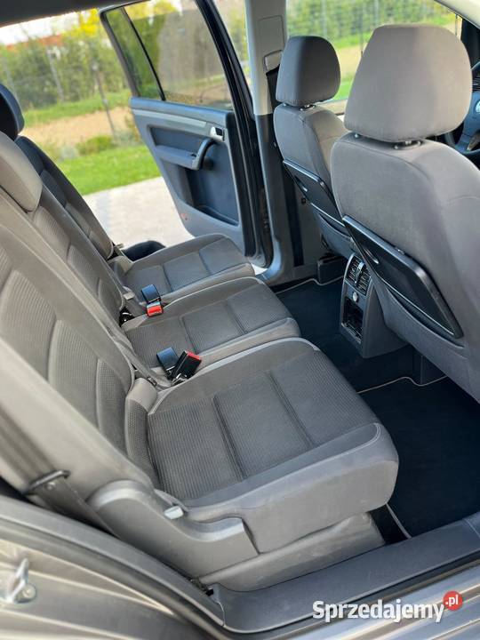 Volkswagen Touran BMM 20 TDI 140 Rok produkcji 2010 Uniejowice