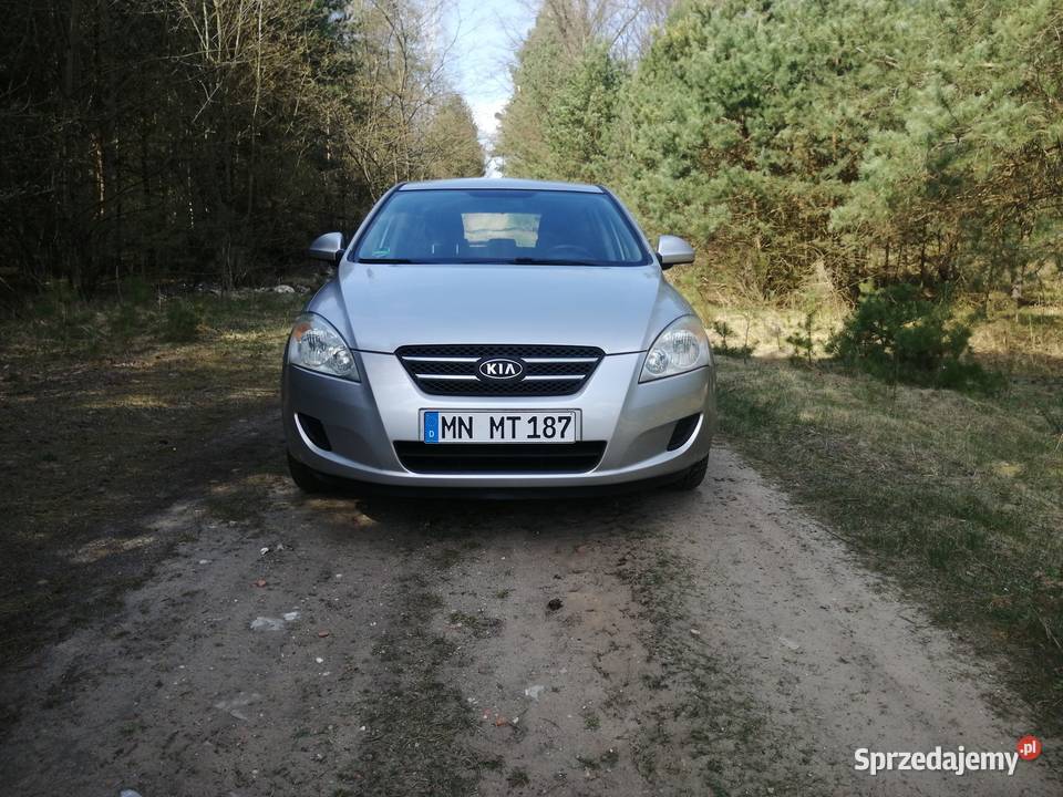 Kia Ceed 14 Benzyna Klima 5 Drzwi z Niemiec śląskie Kłobuck sprzedam