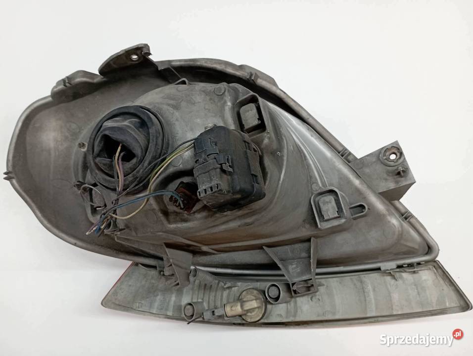 LAMPA PRZÓD LEWA EU 91165719 Renault Trafic II