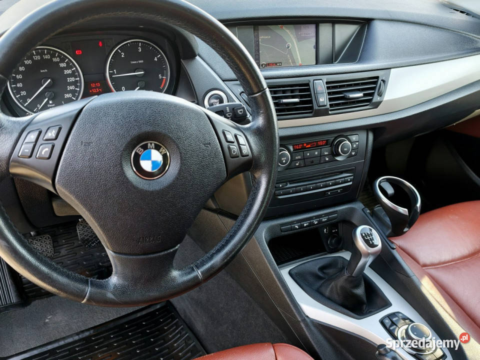 BMW X1 xDrive20d 20d 177 4x4 AWD Panorama Skóra przyciemniane szyby Goczałkowice-Zdrój