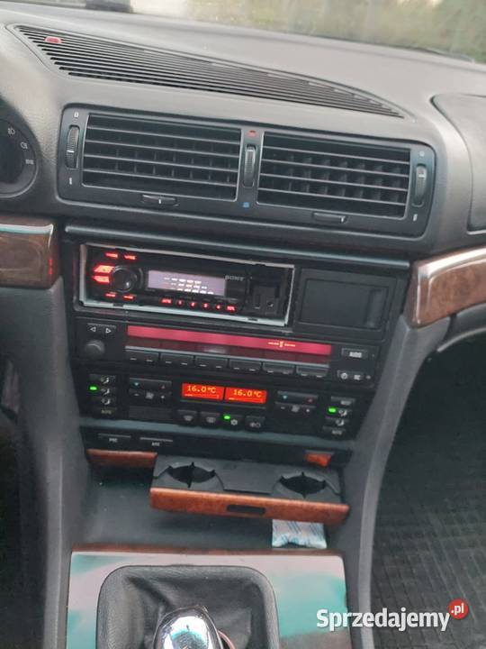 BMW 728 28 193 Pszczyna