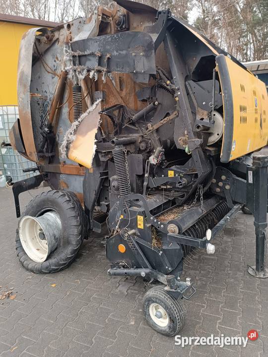 Prasa rolującą Holland Roll belt 180 części w Rolnictwo Łosice sprzedam