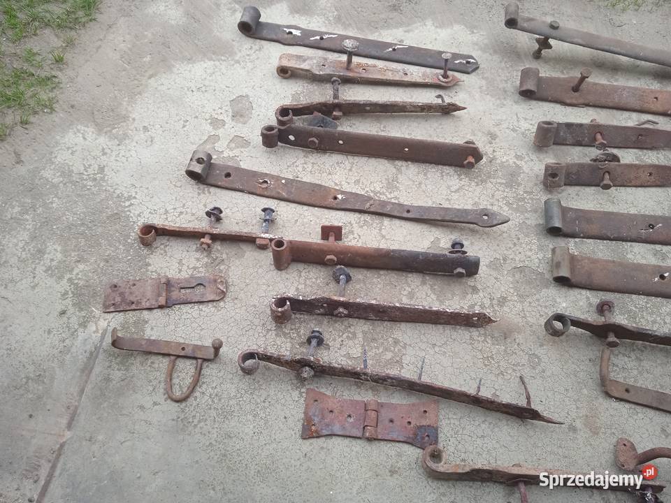 Stare kute zawiasy Brodnica