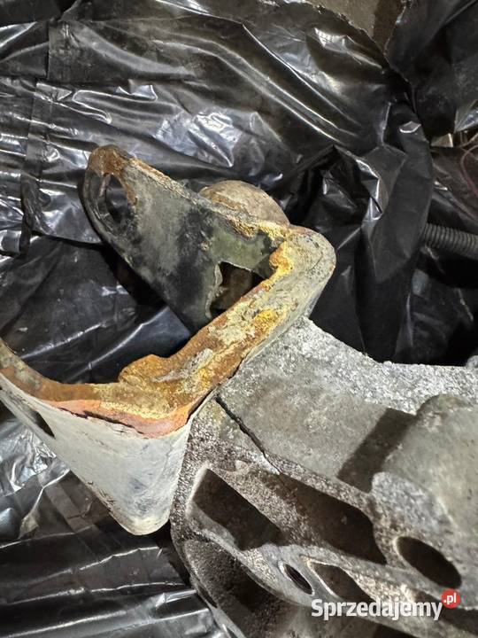 Skrzynia biegów Toyota Auris 3111505020 małopolskie