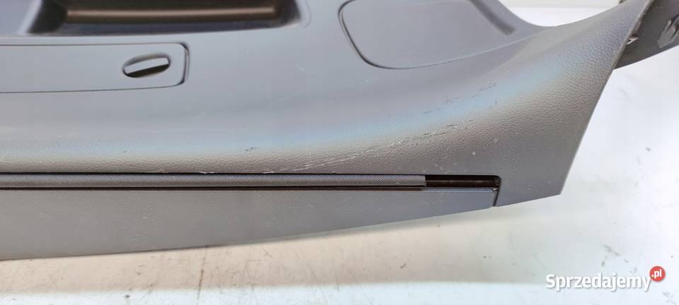 TAPICERKA KLAPY TYŁ ROLETA TYŁ AUDI A6 C7 AVANT Przystajń sprzedam