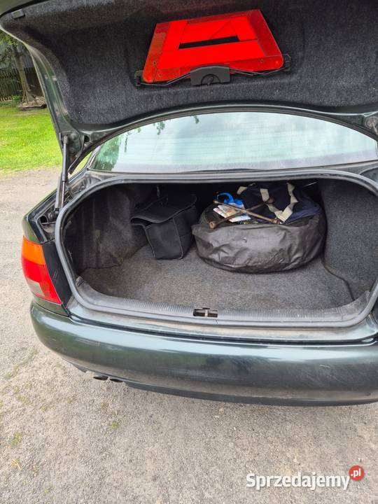 Audi a 4 b5 26 V6 1995r 150 Tarnówek sprzedam