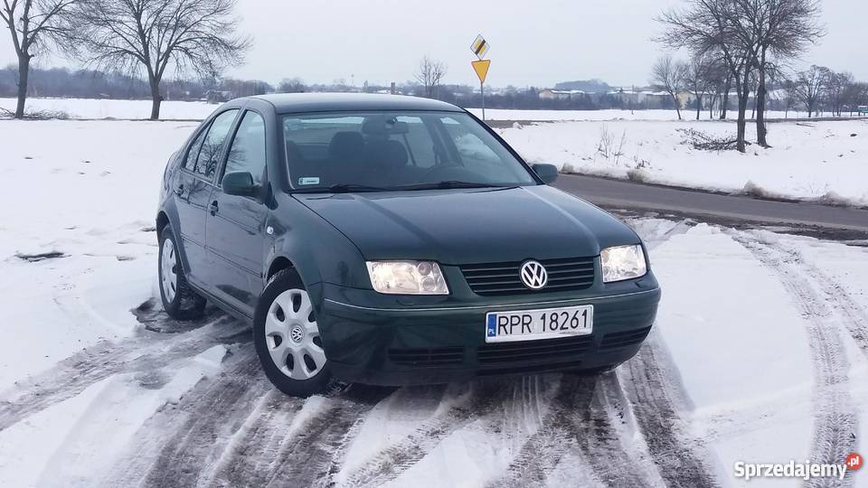 SPRZEDAM VW BORA 16 sr BENZYNAGAZ Przemyśl