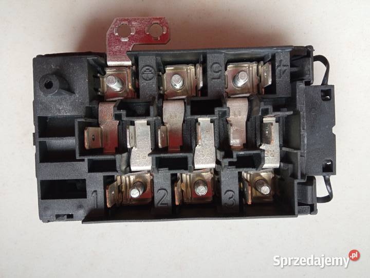 Gniazdo przyłączeniowe płyty grzejnej Warszawa