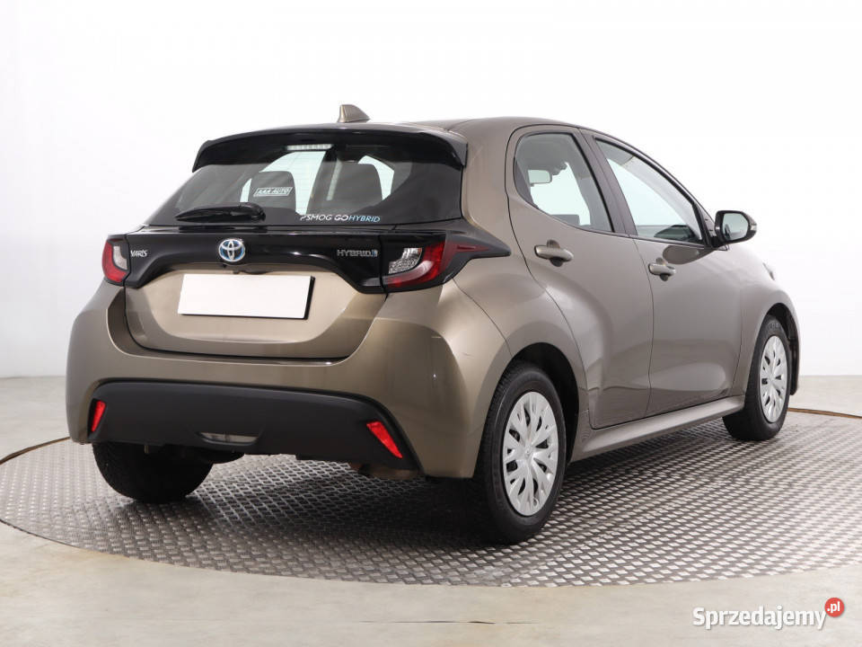 Toyota Yaris 15 VVTi Hybrid