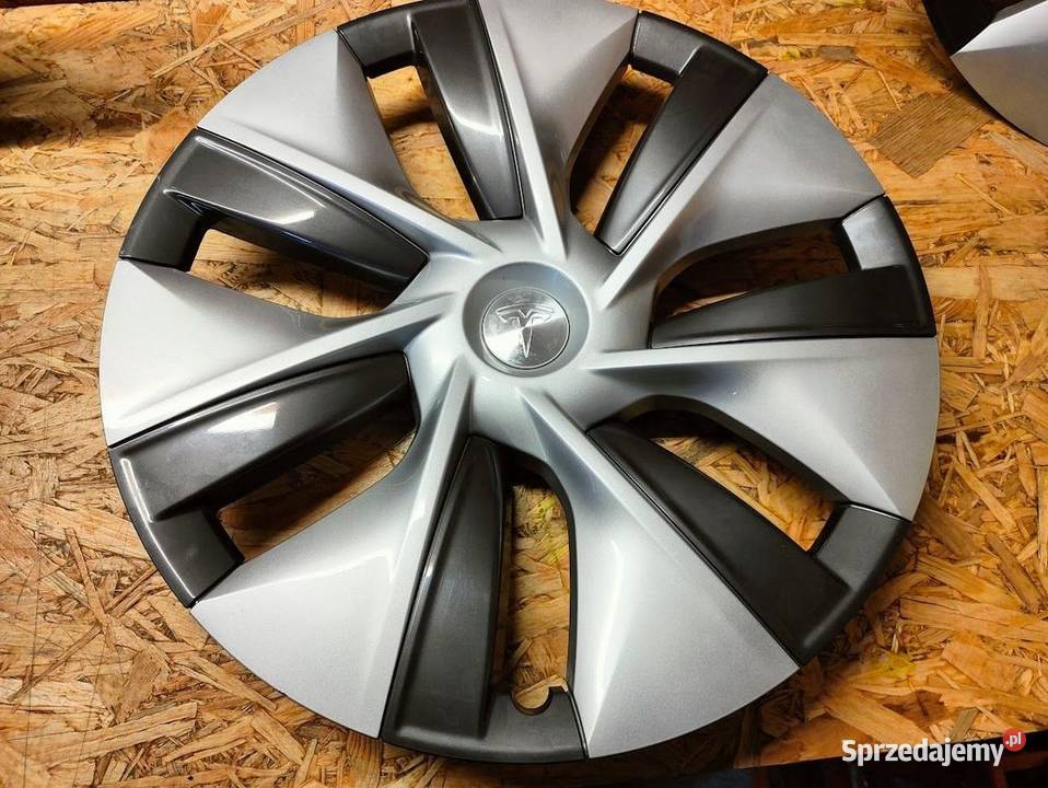 Kołpak Kołpaki Tesla Y 104423500C Pleszew