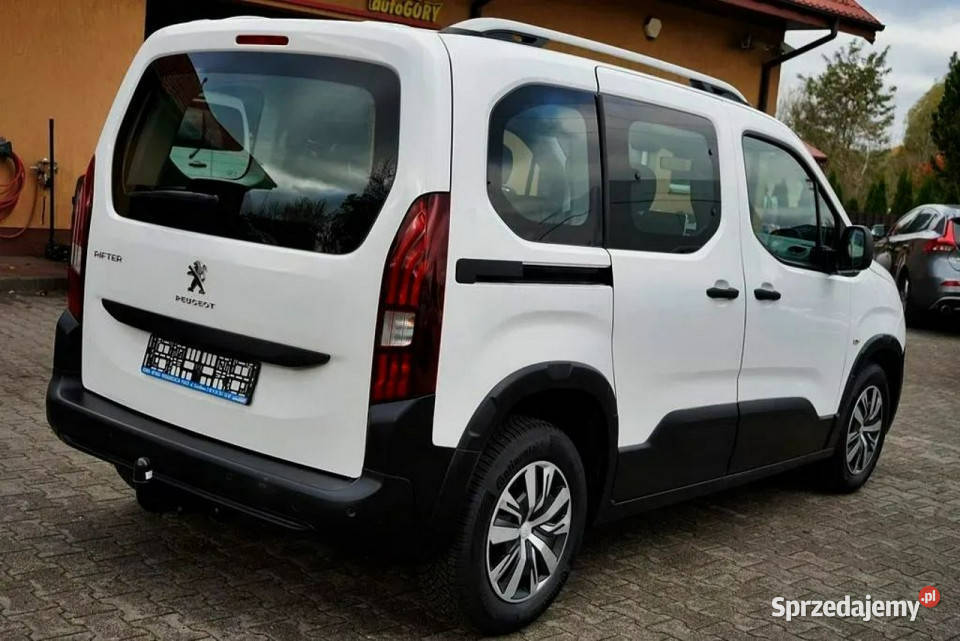 Peugeot Rifter 15HDI Klima 5 osób NAVI 143 2019r autoalarm Płock