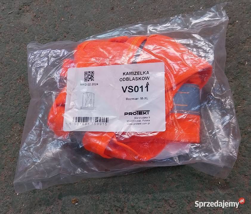 Kask i odzież robocza