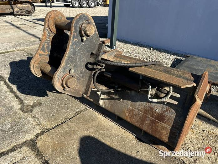 Zgłoś UŻYWANA ŁYŻKA SKARPOWA HYDRAULICZNIE Tuliszków