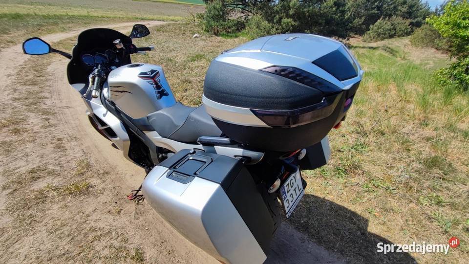 Triumph sprint GT 1050 2013r Brojce