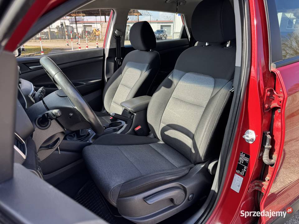 Hyundai Tucson 16 BENZYNA Klimatronik Nawigacja isofix wielkopolskie Konin