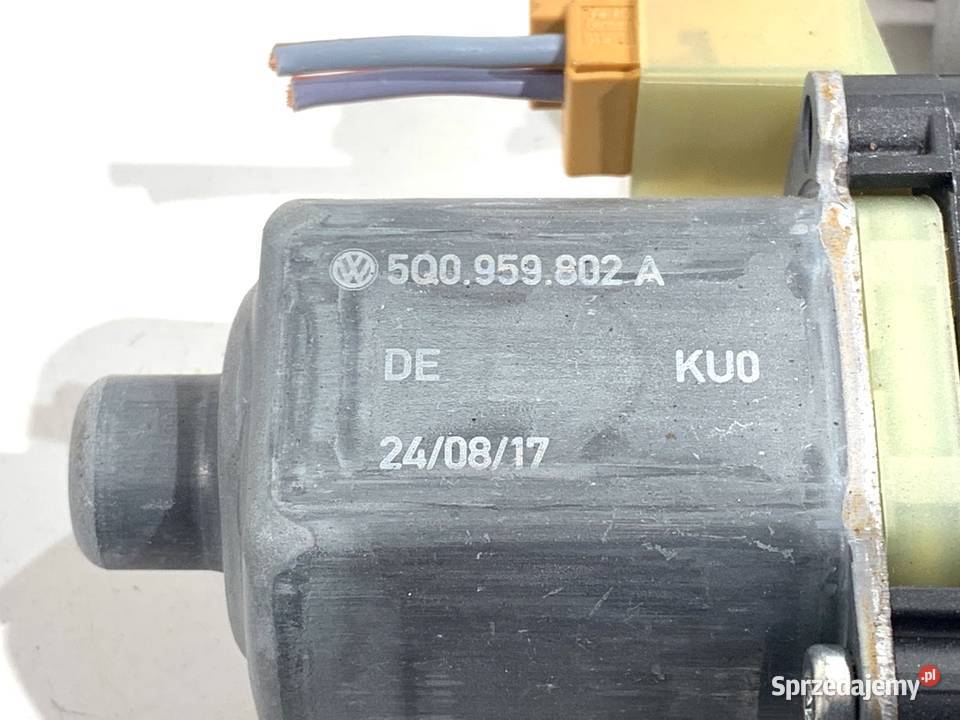 PODNOŚNIK SZYBY PRAWY TYŁ VW TOURAN 5TA839462B Mechanizmy opuszczania szyb