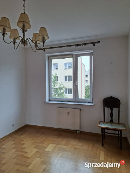 Sprzedam widne i ciche mieszkanie na garaż Warszawa