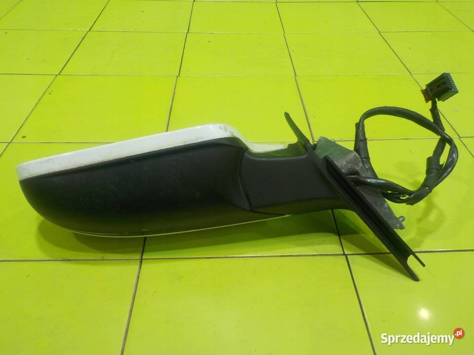 OPEL CORSA D LIFT 12 B 14r HB 5D lusterko lewe osobowe Suków