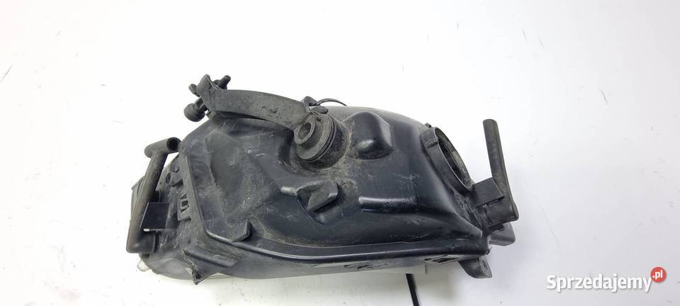 HALOGEN LEWY AUDI S8 D3 4E0941699B osobowe kujawsko-pomorskie Lipno