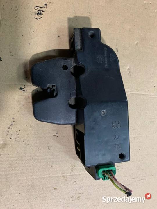 Zamek tylnej klapy citroen xsara Picasso Części samochodowe Szczecin sprzedam