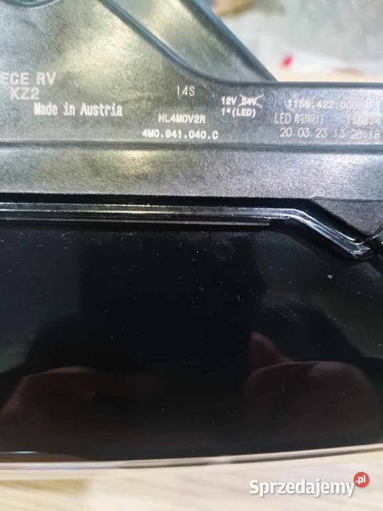 Reflektor prawy AudiQ7 19 Matrix Led 4M0941040C Tumiany
