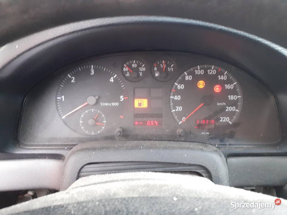LICZNIK AUDI A4 B5 19 TDI 8D0919034X osobowe