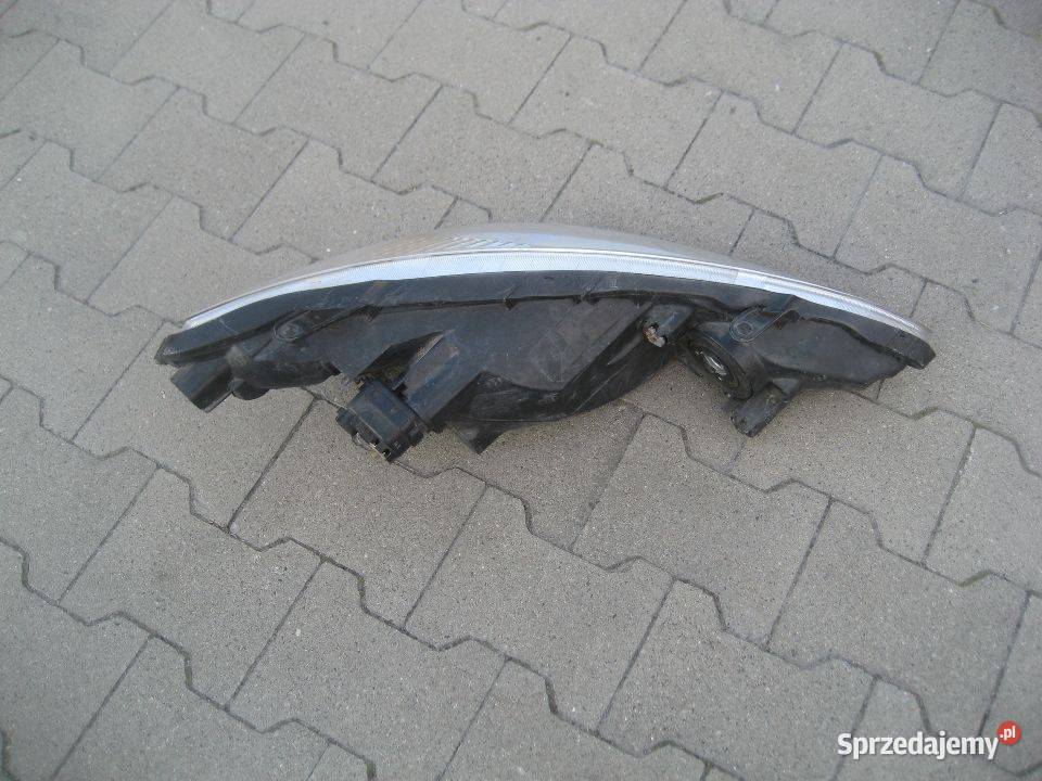 toyota previa 9906r lampa przód lewa europa