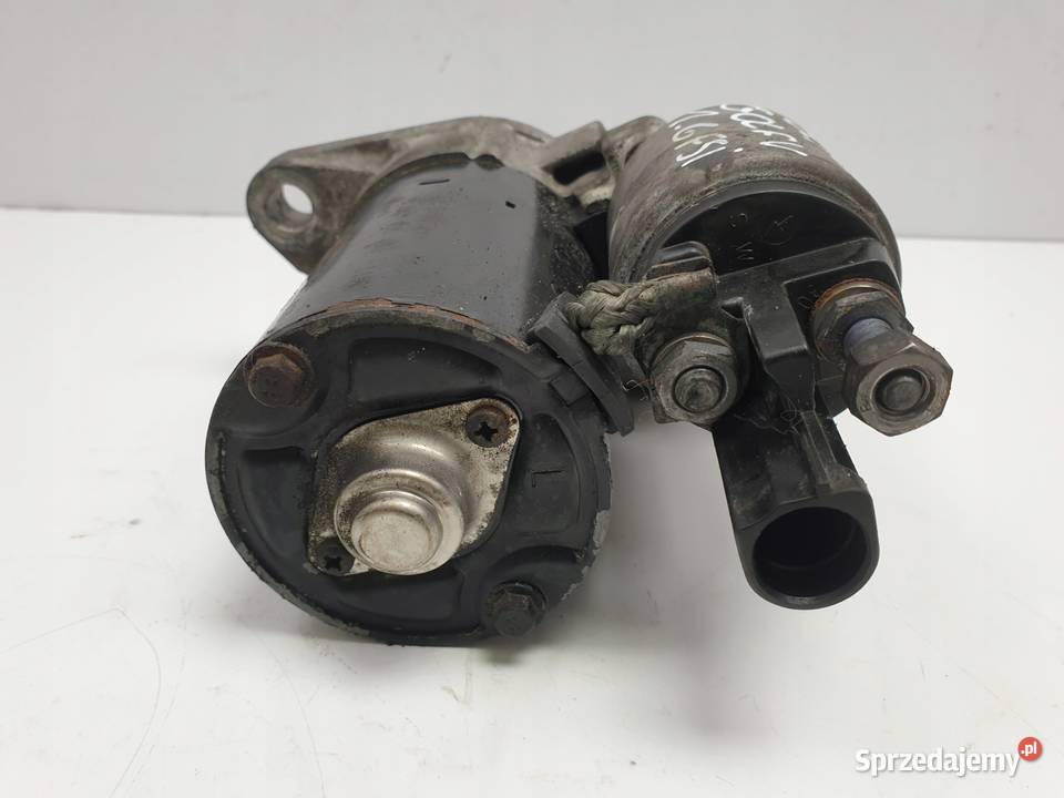 VW Golf V 16 FSI ROZRUSZNIK bosch 0001120406 Części samochodowe