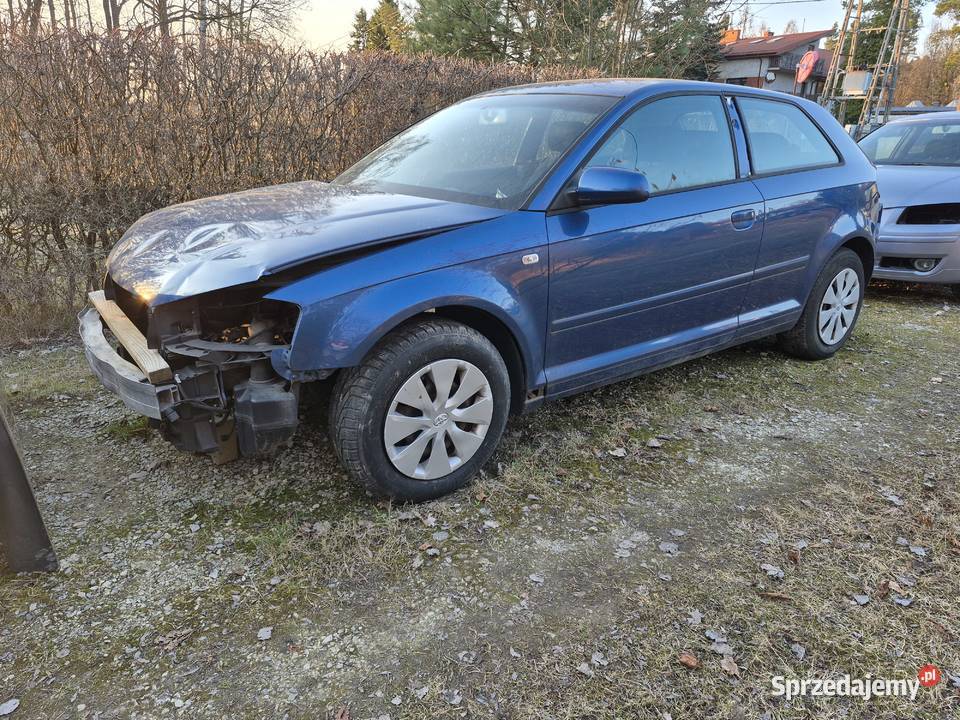 Audi a3 8p 20 fsi 2004 części LZ5C Kielce