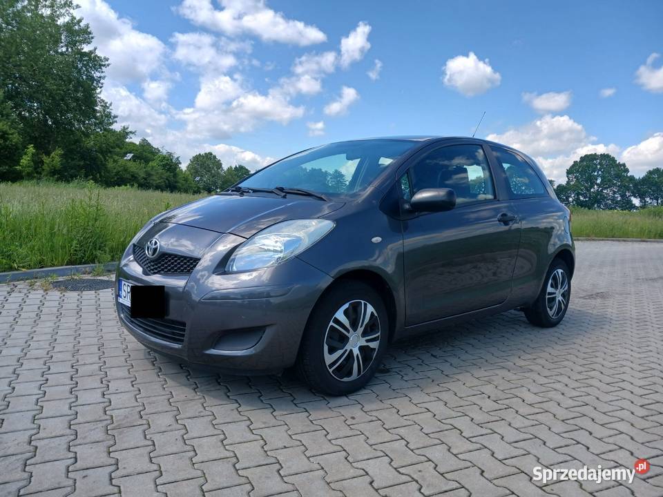Toyota Yaris 2010r super stan bezwypadkowa dwa CD śląskie Rybnik
